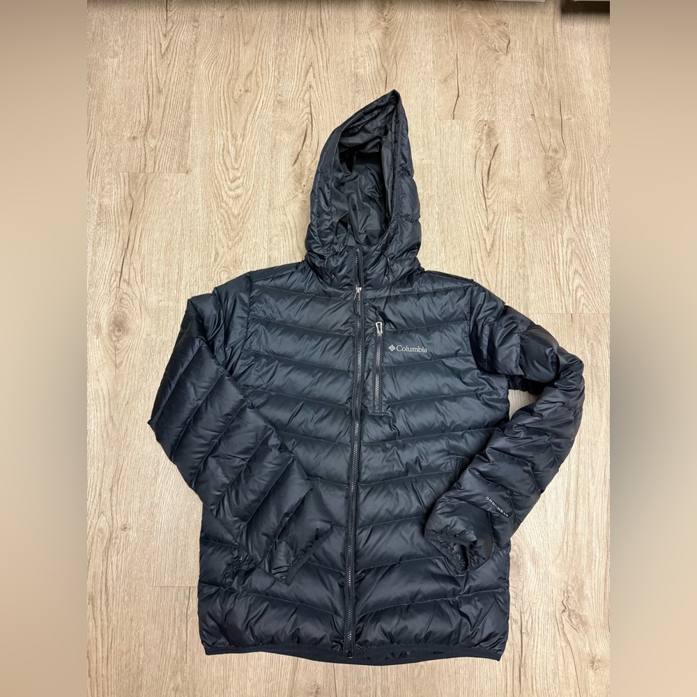Columbia Men's Dark Puffer Jacket